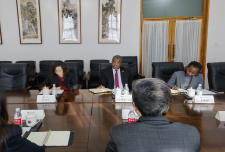 非盟驻华代表巴赫到访国际合作中心
