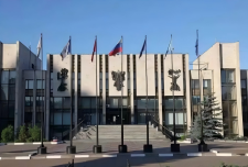 在多极化进程中构建新型国际关系