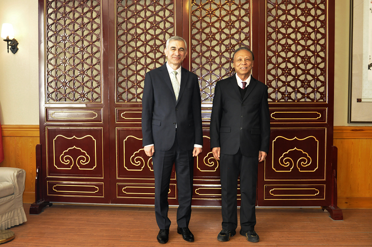 伊拉克驻华大使贝尔瓦利到访国际合作中心